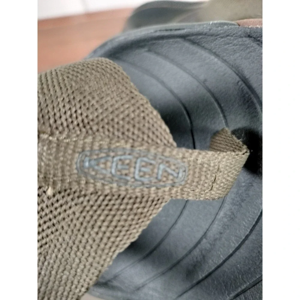 KEEN Solr Toe Post Sandals Mens 12 Dark Olive Green Flip Flops Water Shoes 10225